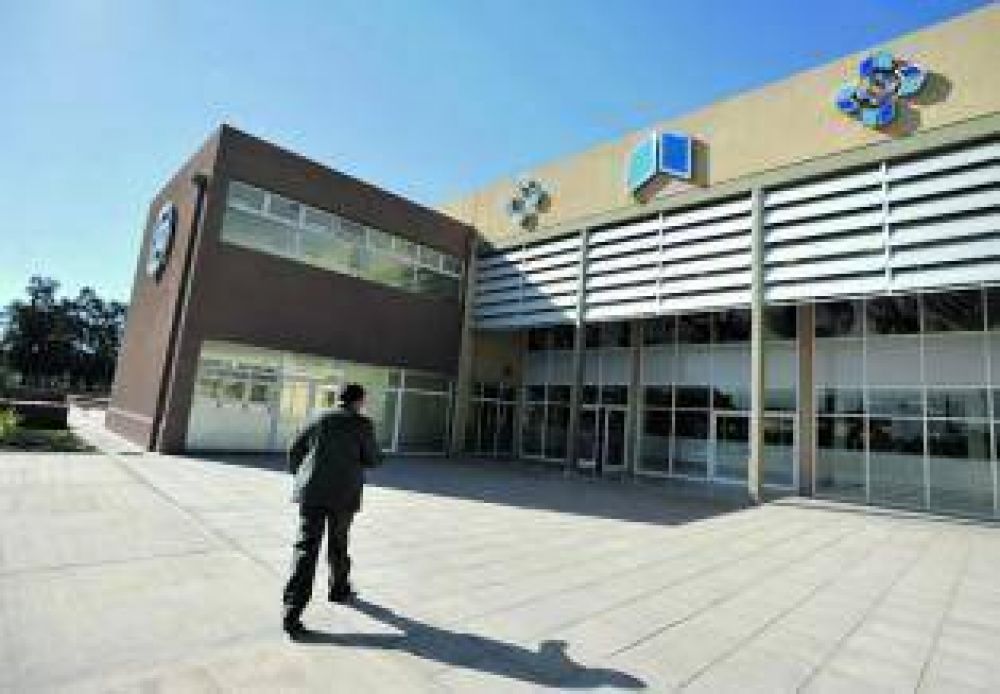 Hospital Eva Per�n: donaci�n, pr�stamo y subsidio