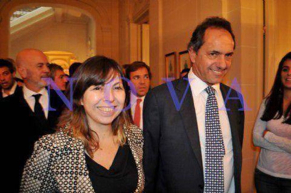 Aseguraron que Scioli pagar� "en tiempo y forma" el medio aguinaldo