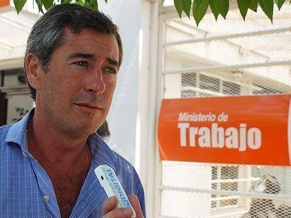 Trabajadores hospitalarios: La jornada laboral se reducir� de 8 a 6 horas, mayor aporte previsional y jubilaci�n anticipada