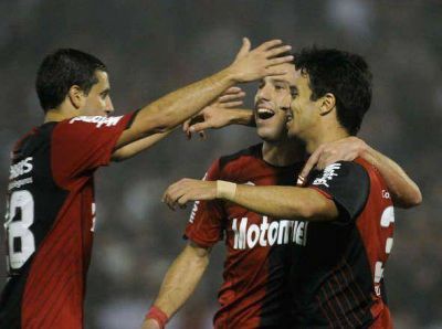 Newell�s 5 - 0 Uni�n: Se levant� el Coloso