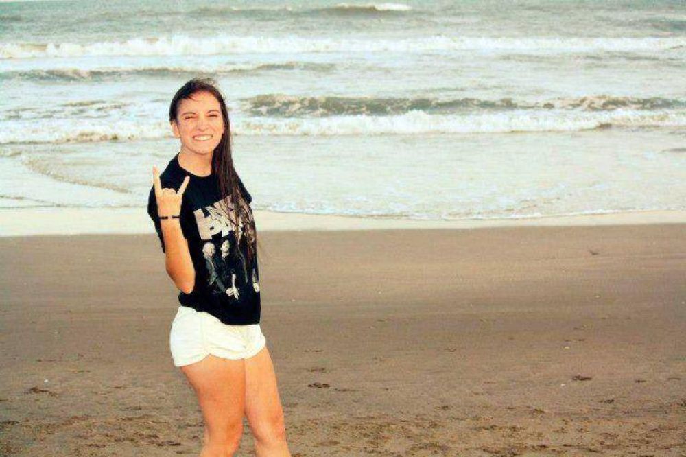 �ngeles Rawson presenta signos de haber sido violada y ahorcada