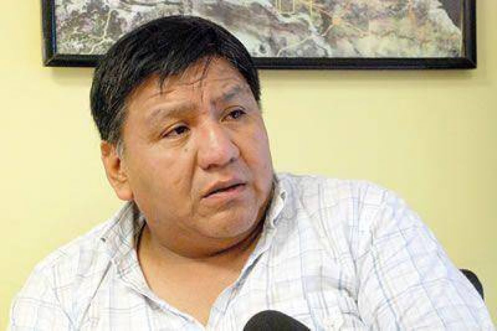 Avila no descarta que los atentados a los dirigentes petroleros y el asalto a la farmacia sindical esten relacionados