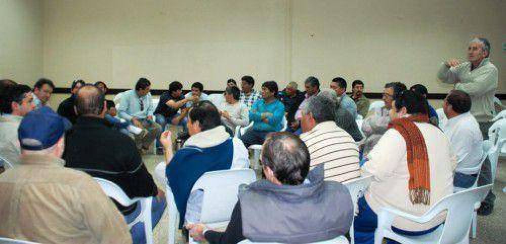 Impugnan la adjudicaci�n de licencias de taxi