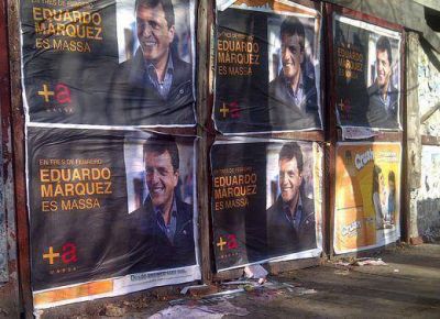 El massismo suma presencia en las calles de Tres de Febrero