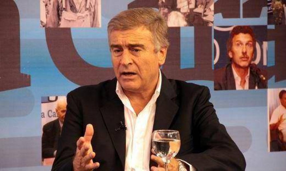 La Mesa de la UCR trata candidatura de Aguad