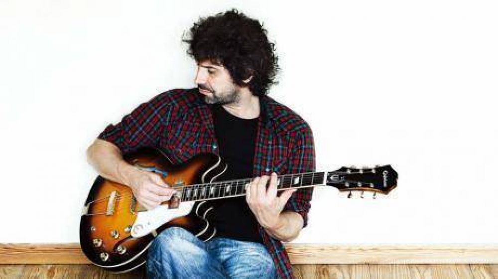 Iv�n Noble toca en C�rdoba