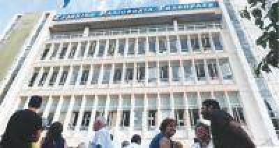 Pol�mica en Grecia: cierran la radio y la tev� p�blicas