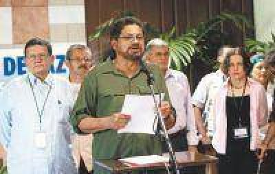 Debate entre el gobierno y las FARC por una reforma de la Constituci�n