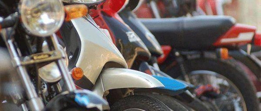 Retuvieron 17 motos en operativo de tr�nsito y hay un detenido