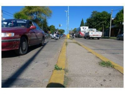 Har�n tareas de reparaci�n de pa�os de hormig�n en avenida Ram�rez