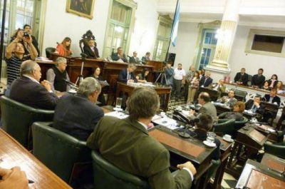 Diputados considera hoy nuevos juicios