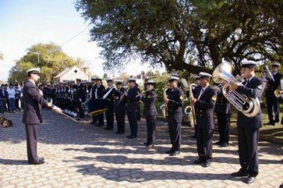Homenaje al Almirante Brown en el paseo del puerto