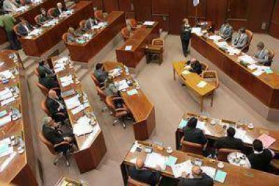  Distinguen 11 personalidades en Diputados