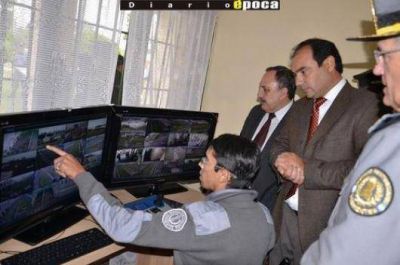 El Gobierno inaugur� el centro de monitoreo en c�rceles de la provincia