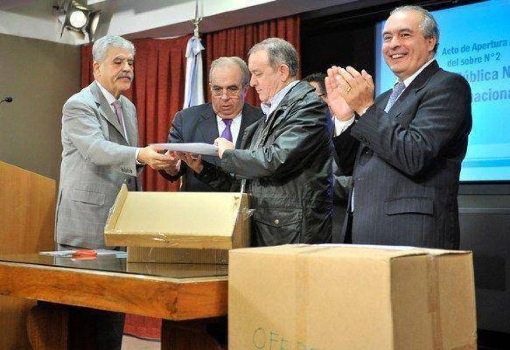 Cuatro ofertas para la construcci�n de las represas Kirchner y Cepernic