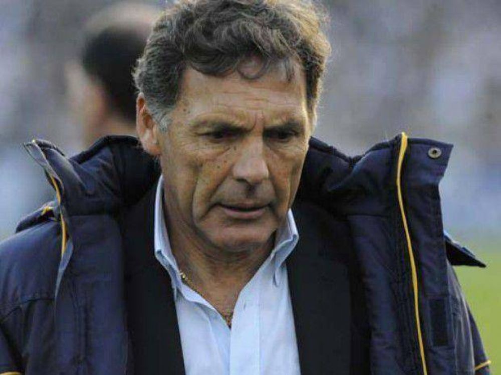 Russo les adelant� las vacaciones a los futbolistas que no tendr� en cuenta