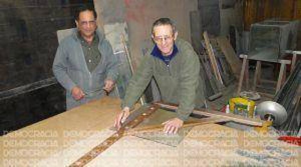 �La demanda de vidrios no cae porque en Jun�n hay muchas obras en construcci�n�
