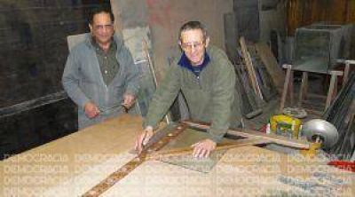 �La demanda de vidrios no cae porque en Jun�n hay muchas obras en construcci�n�