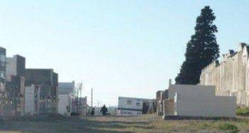 Antrop�logos forenses analizar�n los restos hallados en el cementerio de Punta Alta