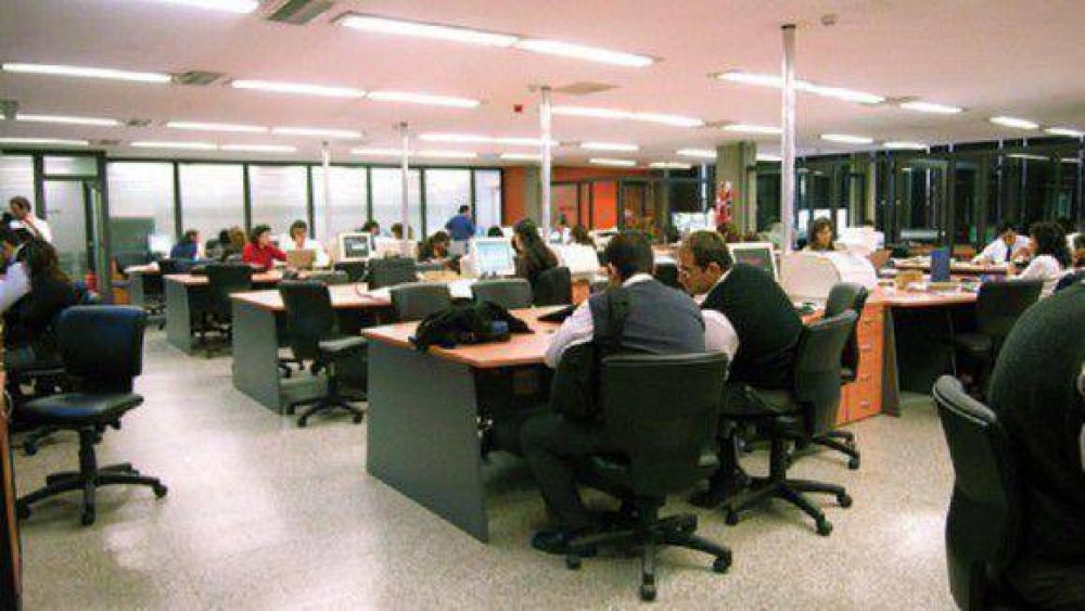 Denuncian violencia laboral en la Direcci�n General de Rentas