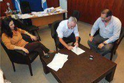 Transferencia electr�nica de datos entre el InSSSeP y Municipio de Fontana