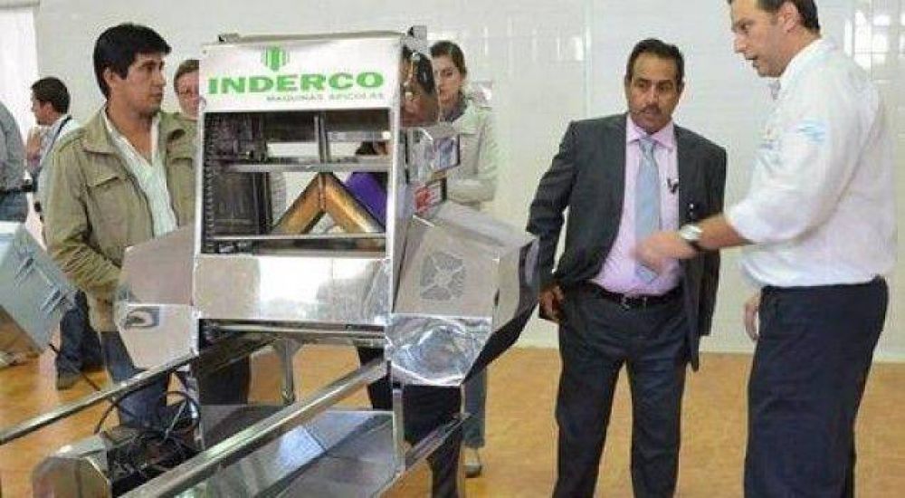 Apicultores recibieron a empresario �rabe interesado en la producci�n