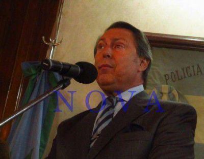 Las soluciones de Casal: proh�ben balas de goma y al p�blico visitante