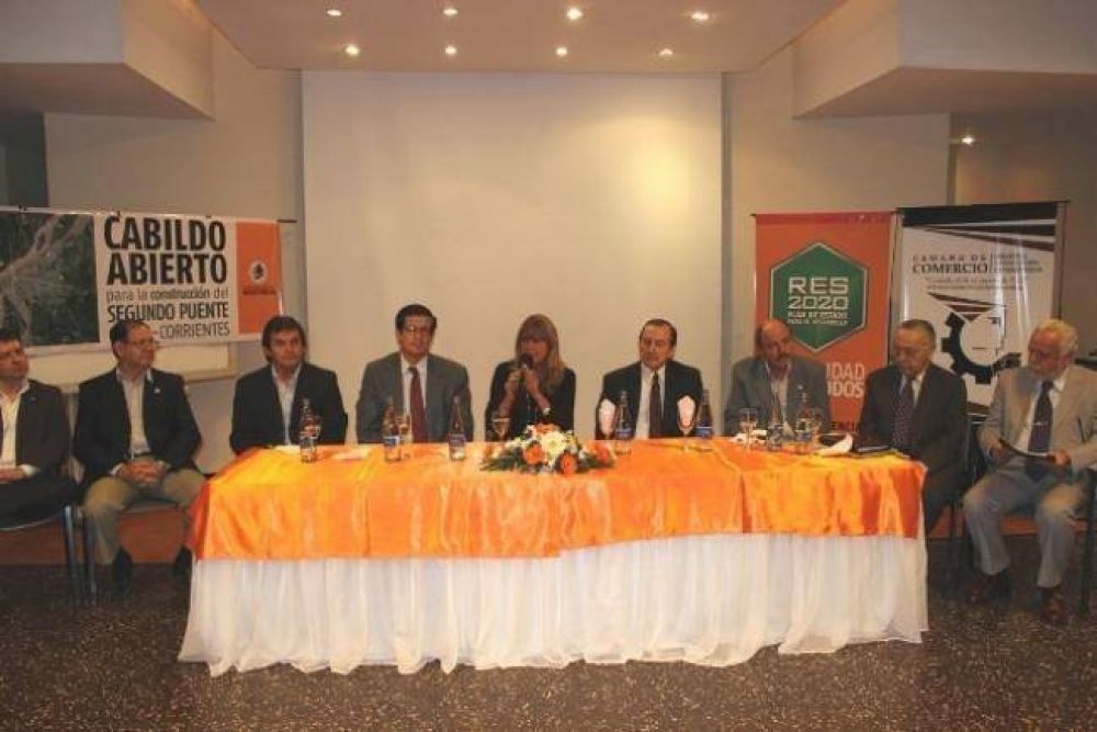 Chaque�os y correntinos coincidieron en la necesidad del nuevo viaducto