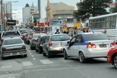 Unos 42.000 veh�culos circulan por d�a en la ciudad