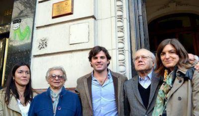 La Comuna 2 homenaje� a Clorindo Testa