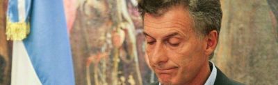 Macri juega solo