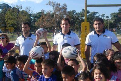 Los Pumas, junto a m�s de 800 alumnos de escuelas p�blicas de la Ciudad
