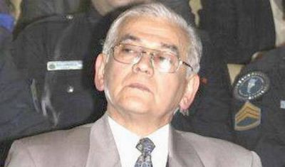 �El Hombre del Viol�n� con raros caros privilegios