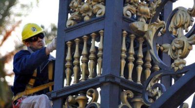 Los portones del Parque ser�n restaurados en su lugar