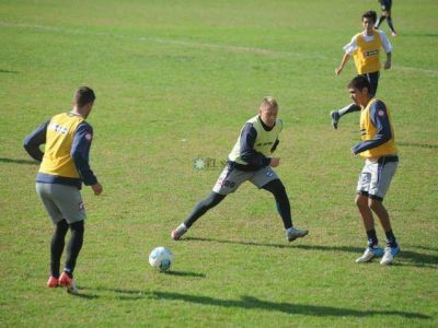 QAC: F�tbol, pero todos mezclados