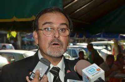  Suspendieron al juez Carlos Macchi en su cargo	