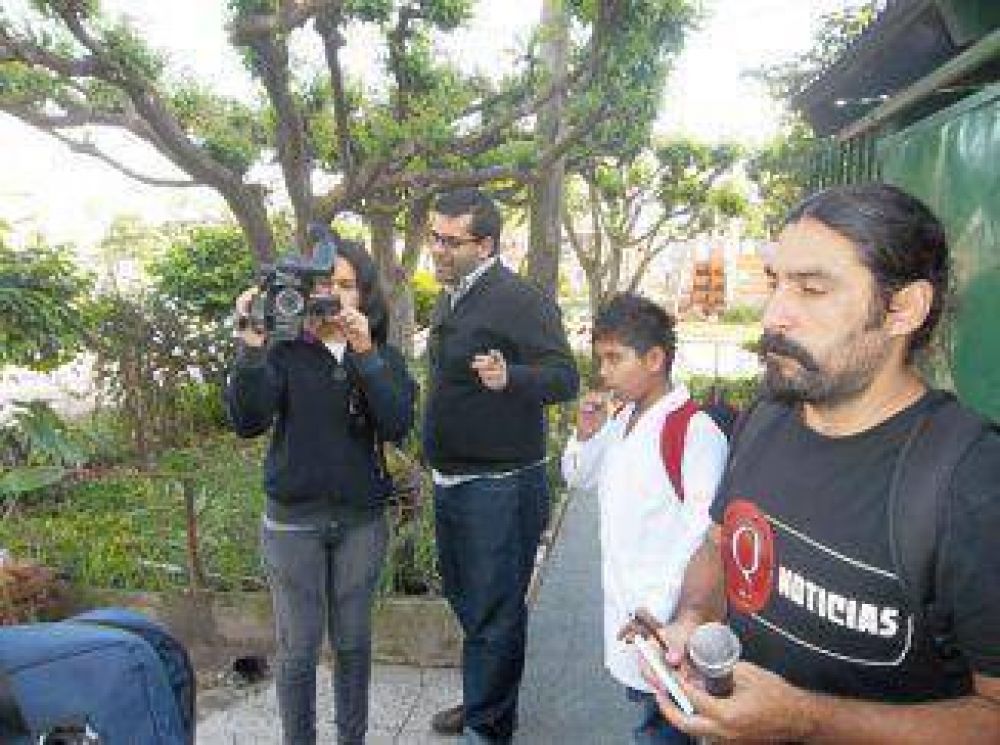 Chicos construyen noticias en sus barrios perif�ricos