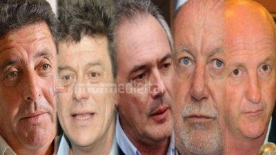 La oposici�n en Entre R�os va fragmentada a octubre	 