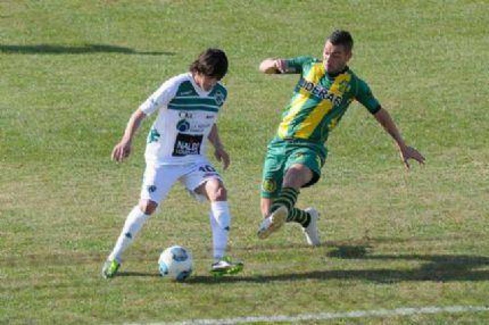 Rambert sorprendi� con Moreno y Gargiulo como titulares, de cara al partido del viernes