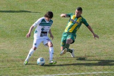 Rambert sorprendi� con Moreno y Gargiulo como titulares, de cara al partido del viernes