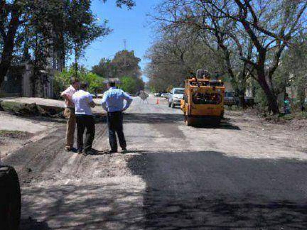 Ejecutar�n obras por $ 10 millones para mejorar servicios y espacios p�blicos en Paran� 
