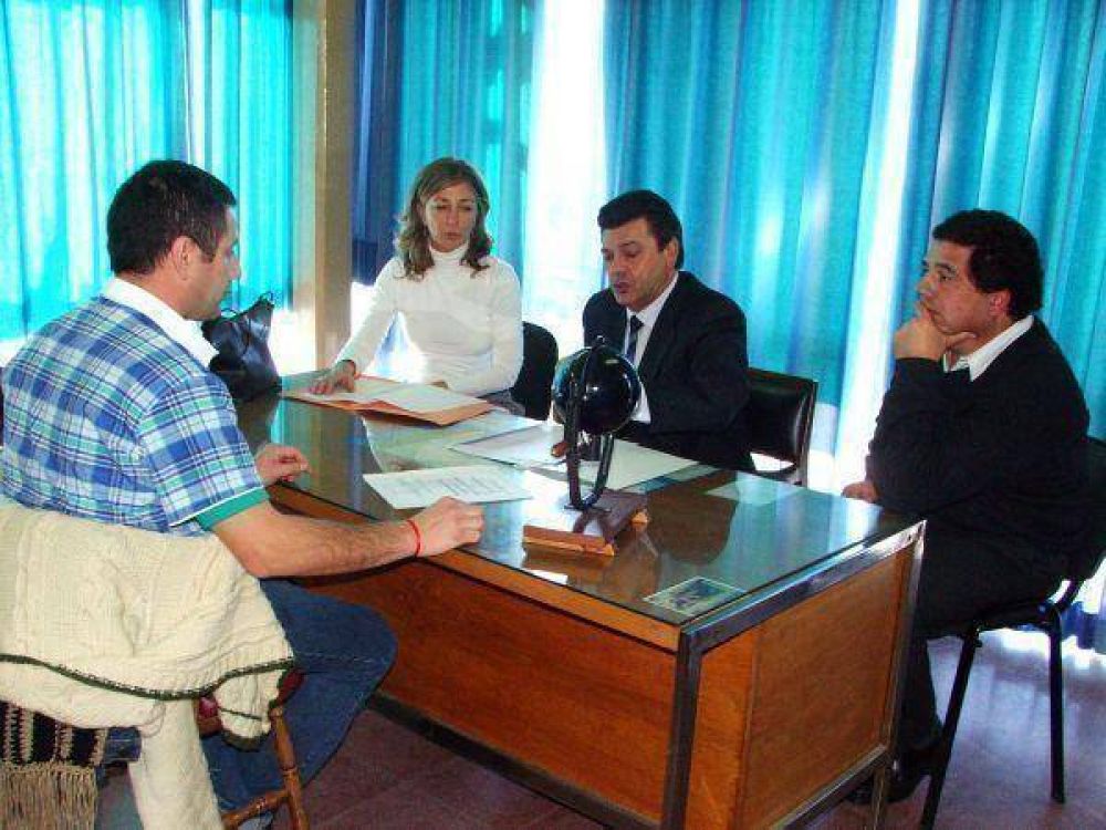 La Universidad toma ex�menes en la c�rcel de Bat�n