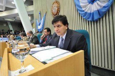 G�mez Bull: A Costa le fue muy bien con Kirchner