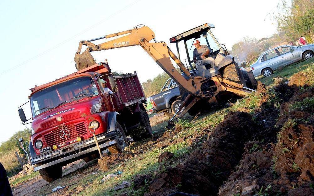 El Gobierno provincial realiza trabajos en el barrio Costa Esperanza