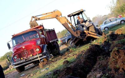 El Gobierno provincial realiza trabajos en el barrio Costa Esperanza