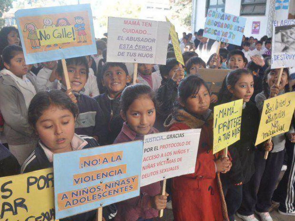 Lanzaron campa�a contra el abuso infantil