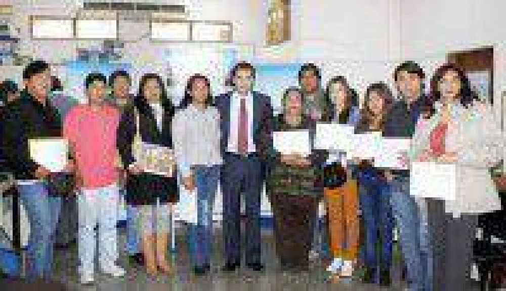Gerencia de empleo entreg� certificados que avalan la gesti�n de proyectos productivos