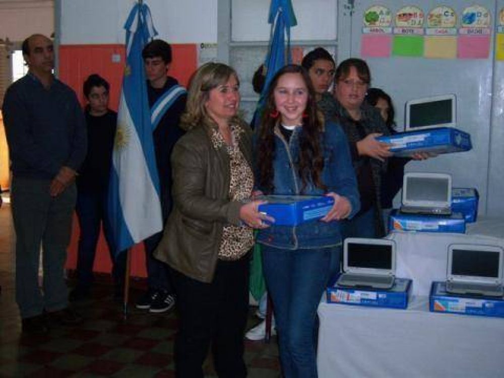 Nueva entrega de netboock del programa Conectar Igualdad