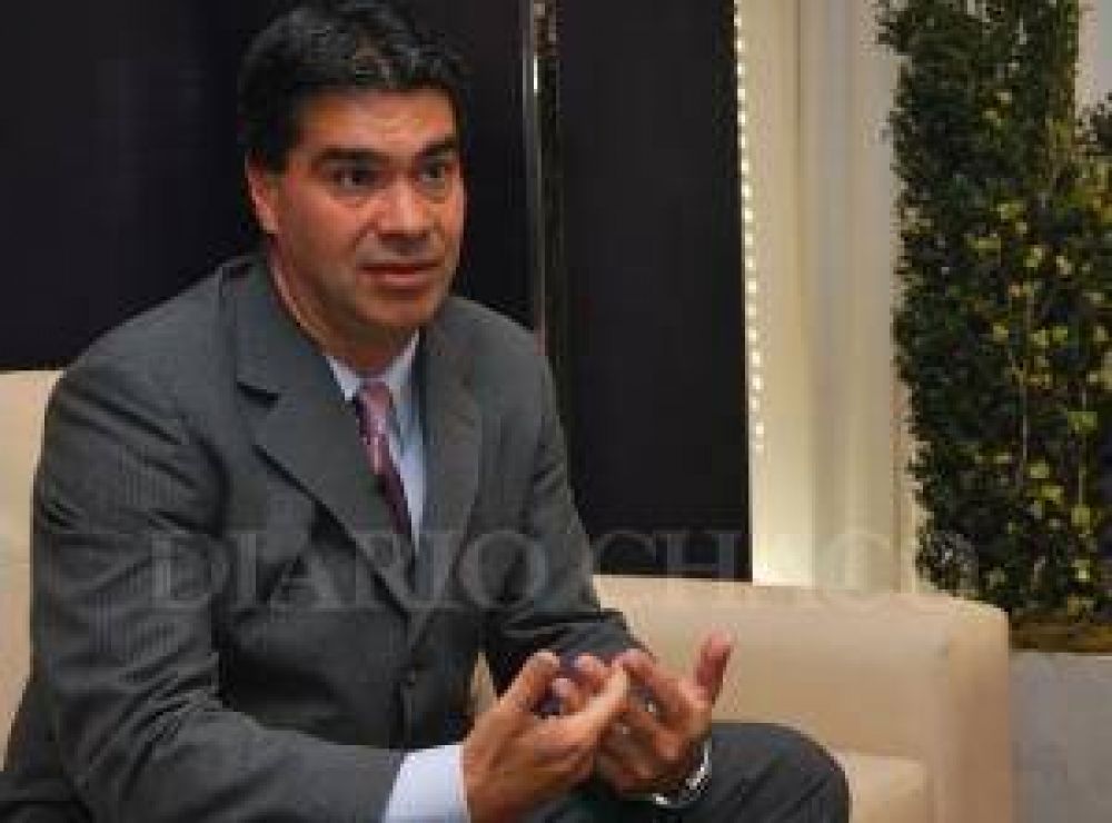 Capitanich cuestion� las cautelares de Servini de Cubr�a y pidi� el per saltum de la Corte