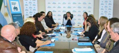Katopodis present� el Plan Integral de Educaci�n en San Mart�n